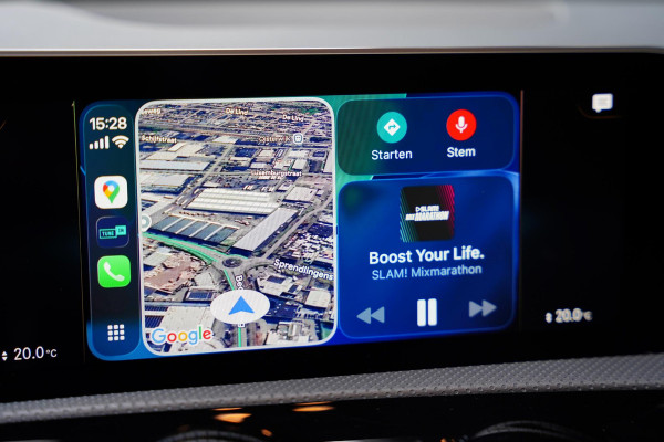 Mercedes-Benz A-Klasse 220 Premium Plus, AMG Leder, Burmester, 360 Camera, 19 Inch, Adaptive Cruise