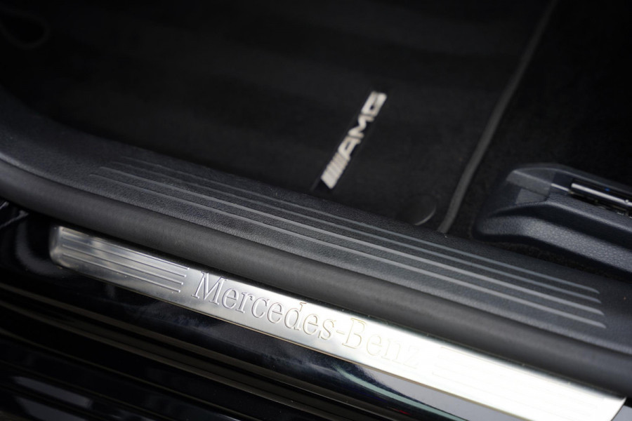 Mercedes-Benz A-Klasse 220 Premium Plus, AMG Leder, Burmester, 360 Camera, 19 Inch, Adaptive Cruise