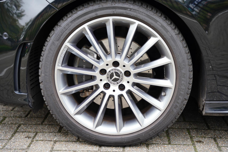 Mercedes-Benz A-Klasse 220 Premium Plus, AMG Leder, Burmester, 360 Camera, 19 Inch, Adaptive Cruise