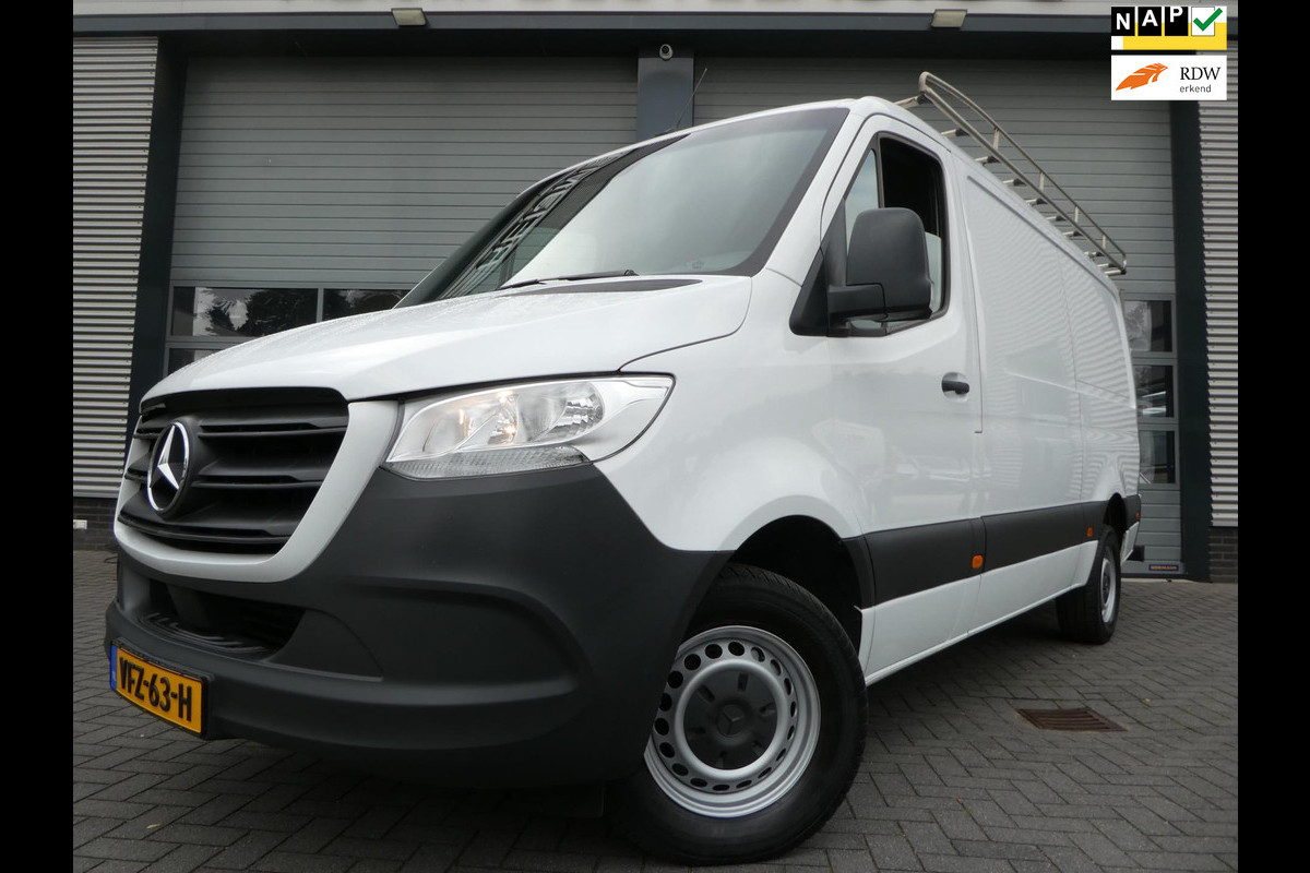 Mercedes-Benz Sprinter 316cdi L2H1, 163pk, Automaat, Airco, Camera, Navigatie, 3-Zits, Trekhaak. Mercedes-Benz Sprinter 316cdi L2H1, 163pk, Automaat, Airco, Camera, Navigatie, 3-Zits, Trekhaak.