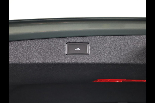 Volkswagen Tiguan R-Line-Edition 1.5 eHybrid 150 kW / 204 pk SUV 6 v