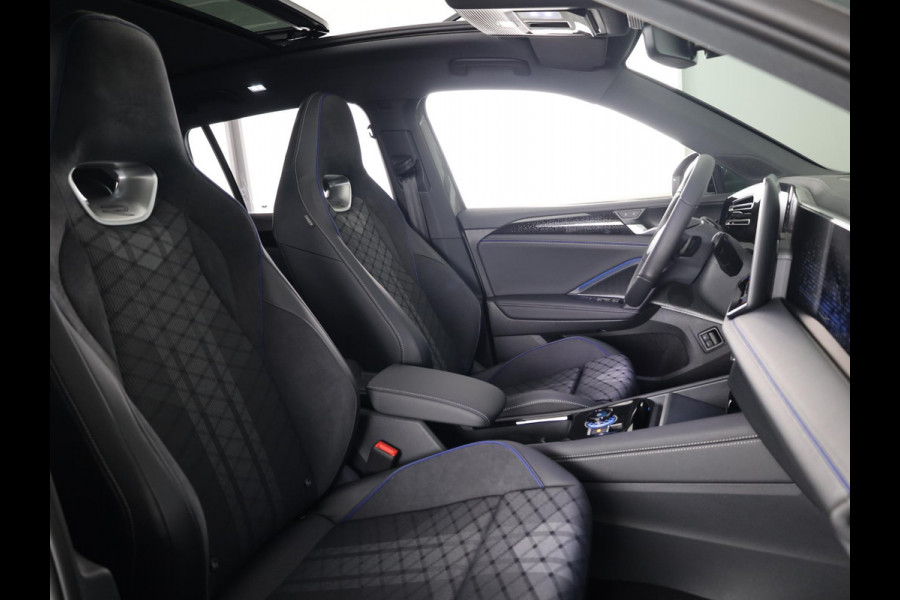 Volkswagen Tiguan R-Line-Edition 1.5 eHybrid 150 kW / 204 pk SUV 6 v