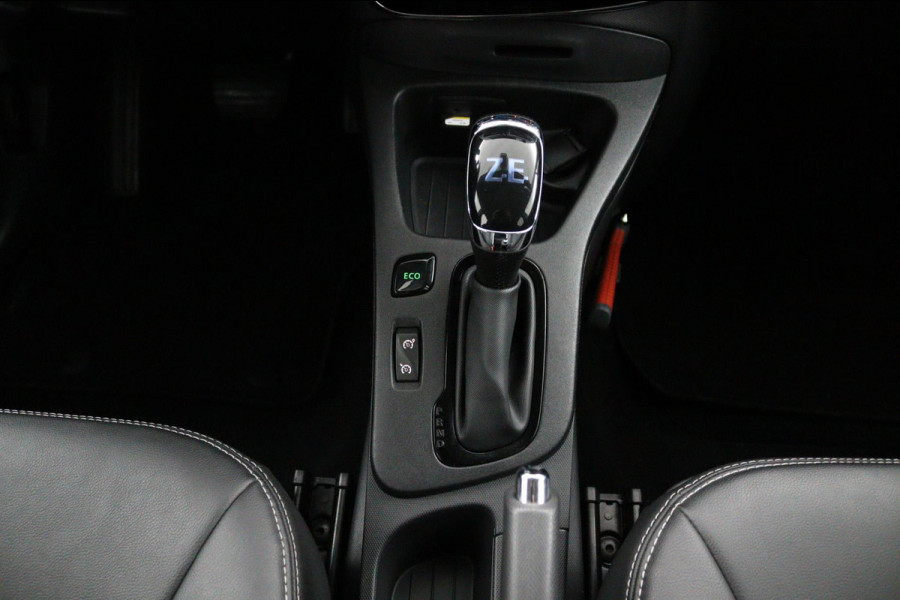Renault ZOE R110 Iconic 41 kWh KOOPACCU*3FASE*ECC*CAMERA*NAVI* Renault ZOE R110 Iconic 41 kWh KOOPACCU*3FASE*ECC*CAMERA*NAVI*