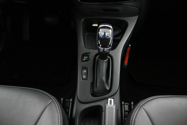 Renault ZOE R110 Iconic 41 kWh KOOPACCU*3FASE*ECC*CAMERA*NAVI* Renault ZOE R110 Iconic 41 kWh KOOPACCU*3FASE*ECC*CAMERA*NAVI*