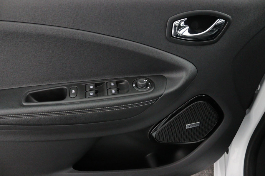 Renault ZOE R110 Iconic 41 kWh KOOPACCU*3FASE*ECC*CAMERA*NAVI* Renault ZOE R110 Iconic 41 kWh KOOPACCU*3FASE*ECC*CAMERA*NAVI*