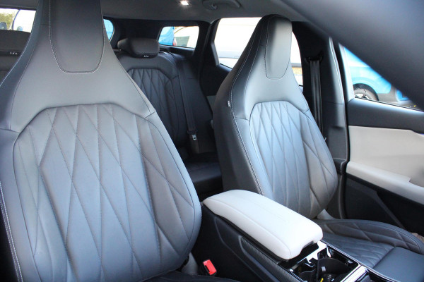 Ford Explorer Premium Extended Range RWD 77 kWh 286pk | Driver Assistance Pack