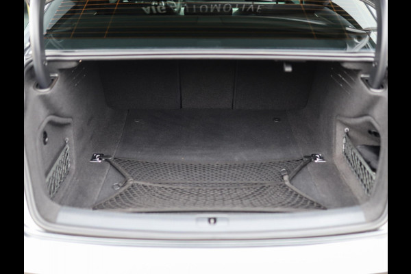 Audi A4 Limousine 1.4 TFSI Sport S line edition | 3-Zone Airco | Alarm Klasse 3 | Cruise Control | Navi
