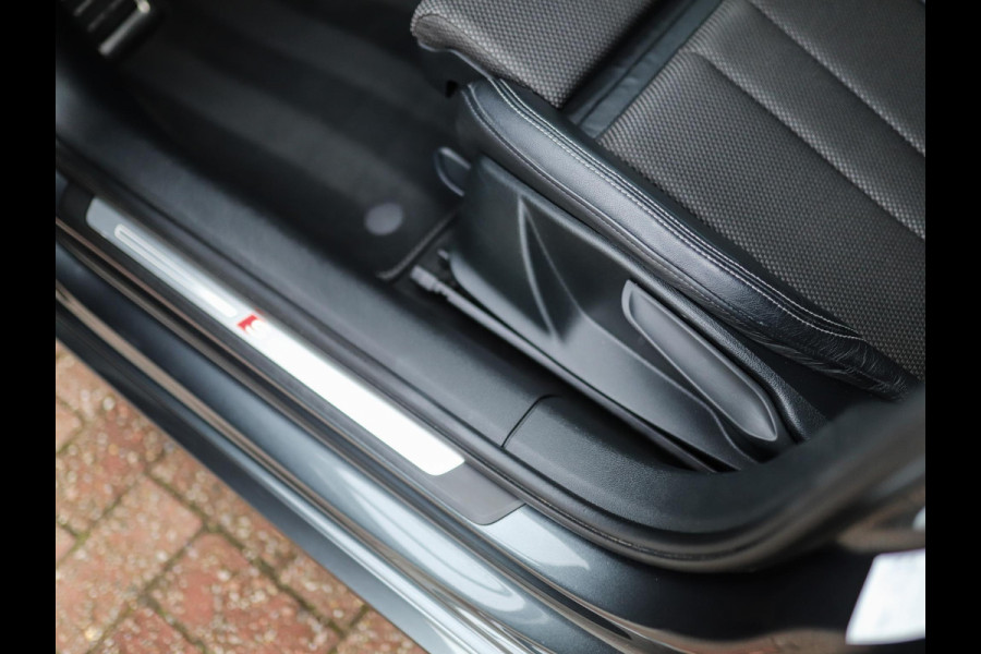 Audi A4 Limousine 1.4 TFSI Sport S line edition | 3-Zone Airco | Alarm Klasse 3 | Cruise Control | Navi