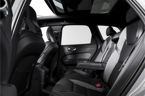 Volvo XC60 2.0 T6 Plug-in hybrid AWD Ultra Black Edition Facelift | Harmon Kardon | S/K Panodak | Dig.Cockpit | Adapt.Cruise | Stoel-+Stuurverw. | 360 Camera | NAV+App.Connect | Auto.Airco | LM 21" | 4709