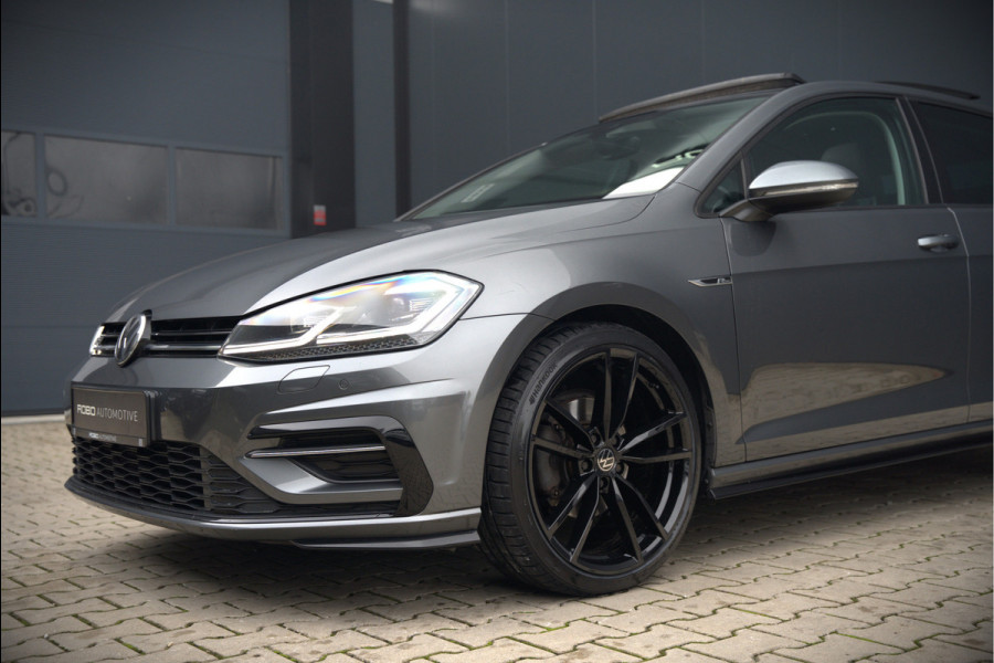 Volkswagen Golf 1.4 TSI Highline Business R | R-Line | Panoramadak | Stoelverwarming | Stuurverwarming | Dynaudio | Standkachel | Massage | Keyless | Adaptive Cruise Control | Camera | Parkeersensoren | Navigatie Discover Pro | LED | T Volkswagen Golf 1.4 TSI Highline Business R | R-Line | Panoramadak | Stoelverwarming | Stuurverwarming | Dynaudio | Standkachel | Massage | Keyless | Adaptive Cruise Control | Camera | Parkeersensoren | Navigatie Discover Pro | LED | T