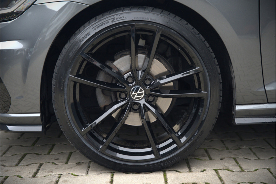 Volkswagen Golf 1.4 TSI Highline Business R | R-Line | Panoramadak | Stoelverwarming | Stuurverwarming | Dynaudio | Standkachel | Massage | Keyless | Adaptive Cruise Control | Camera | Parkeersensoren | Navigatie Discover Pro | LED | T Volkswagen Golf 1.4 TSI Highline Business R | R-Line | Panoramadak | Stoelverwarming | Stuurverwarming | Dynaudio | Standkachel | Massage | Keyless | Adaptive Cruise Control | Camera | Parkeersensoren | Navigatie Discover Pro | LED | T