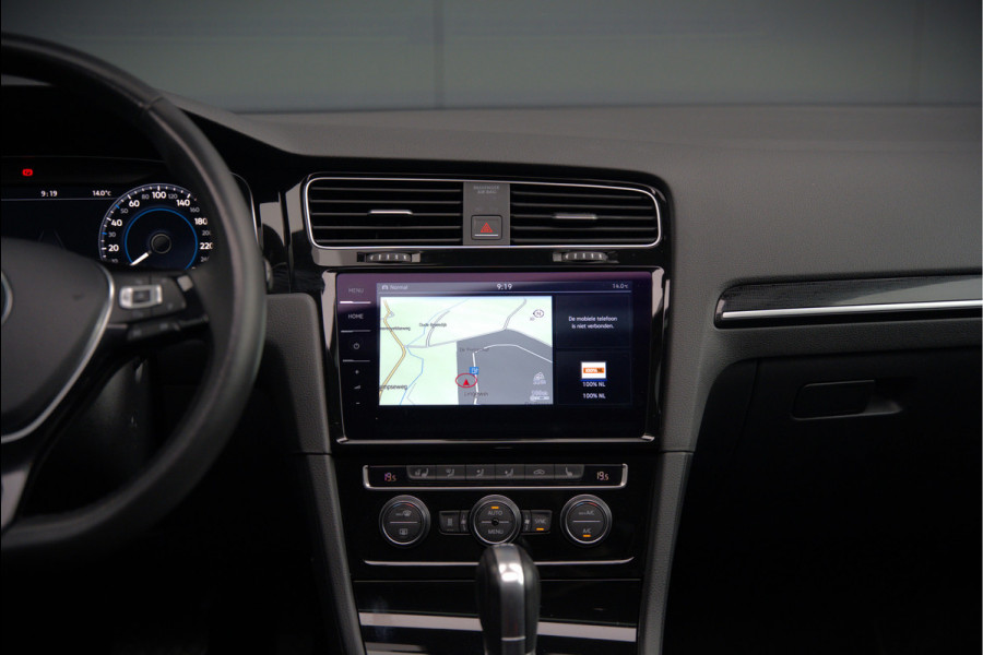 Volkswagen Golf 1.4 TSI Highline Business R | R-Line | Panoramadak | Stoelverwarming | Stuurverwarming | Dynaudio | Standkachel | Massage | Keyless | Adaptive Cruise Control | Camera | Parkeersensoren | Navigatie Discover Pro | LED | T Volkswagen Golf 1.4 TSI Highline Business R | R-Line | Panoramadak | Stoelverwarming | Stuurverwarming | Dynaudio | Standkachel | Massage | Keyless | Adaptive Cruise Control | Camera | Parkeersensoren | Navigatie Discover Pro | LED | T
