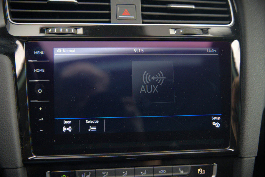 Volkswagen Golf 1.4 TSI Highline Business R | R-Line | Panoramadak | Stoelverwarming | Stuurverwarming | Dynaudio | Standkachel | Massage | Keyless | Adaptive Cruise Control | Camera | Parkeersensoren | Navigatie Discover Pro | LED | T Volkswagen Golf 1.4 TSI Highline Business R | R-Line | Panoramadak | Stoelverwarming | Stuurverwarming | Dynaudio | Standkachel | Massage | Keyless | Adaptive Cruise Control | Camera | Parkeersensoren | Navigatie Discover Pro | LED | T