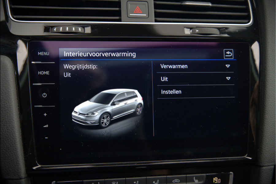 Volkswagen Golf 1.4 TSI Highline Business R | R-Line | Panoramadak | Stoelverwarming | Stuurverwarming | Dynaudio | Standkachel | Massage | Keyless | Adaptive Cruise Control | Camera | Parkeersensoren | Navigatie Discover Pro | LED | T Volkswagen Golf 1.4 TSI Highline Business R | R-Line | Panoramadak | Stoelverwarming | Stuurverwarming | Dynaudio | Standkachel | Massage | Keyless | Adaptive Cruise Control | Camera | Parkeersensoren | Navigatie Discover Pro | LED | T