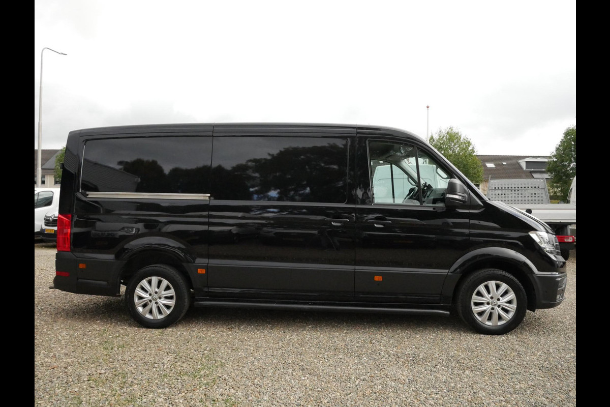 Volkswagen Crafter 2.0 TDI 176PK, L2H1, Automaat, Airco