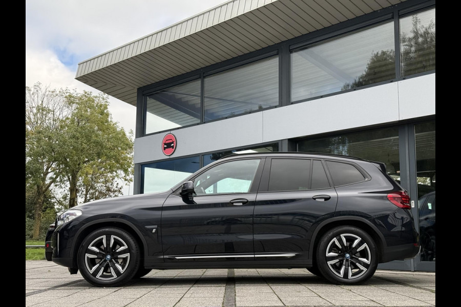BMW iX3 Executive 80 kWh | Trekhaak | Panorama | Leder | Navi | Camera |