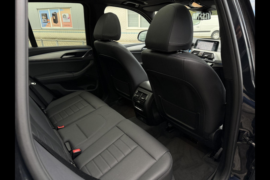 BMW iX3 Executive 80 kWh | Trekhaak | Panorama | Leder | Navi | Camera |