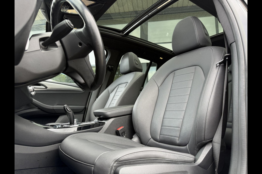 BMW iX3 Executive 80 kWh | Trekhaak | Panorama | Leder | Navi | Camera |