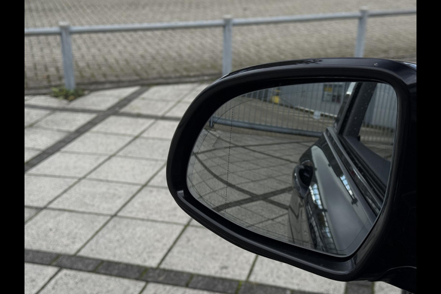 BMW iX3 Executive 80 kWh | Trekhaak | Panorama | Leder | Navi | Camera |