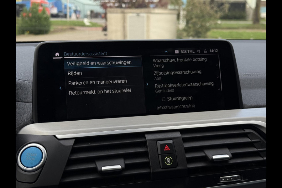 BMW iX3 Executive 80 kWh | Trekhaak | Panorama | Leder | Navi | Camera |