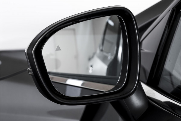 Nissan QASHQAI 1.3 MHEV Xtronic N-Connecta 158 PK - Automaat | Cold Pack | Easy Pack | Dig. Cockpit | Adapt. Cruise | PDC | 360 Camera | NAV + App. Connect | ECC | Elek. Klep | LM 18" | 6918