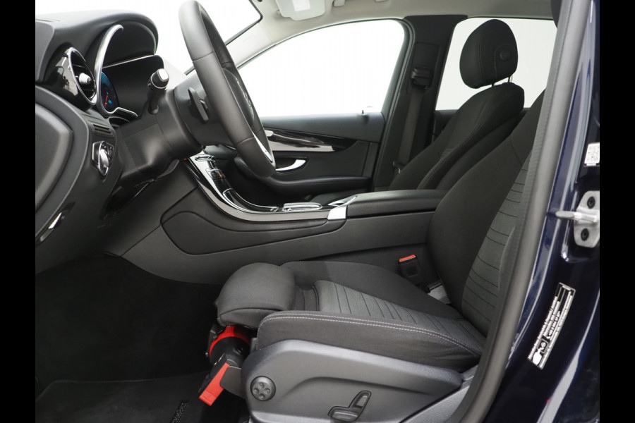 Mercedes-Benz GLC 300e 4MATIC | Virtual | Camera | LED | Stoelverwarming | DAB | Cruise Mercedes-Benz GLC 300e 4MATIC | Virtual | Camera | LED | Stoelverwarming | DAB | Cruise
