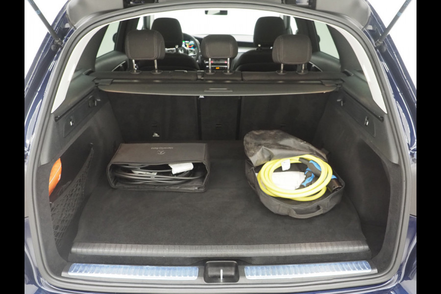 Mercedes-Benz GLC 300e 4MATIC | Virtual | Camera | LED | Stoelverwarming | DAB | Cruise Mercedes-Benz GLC 300e 4MATIC | Virtual | Camera | LED | Stoelverwarming | DAB | Cruise