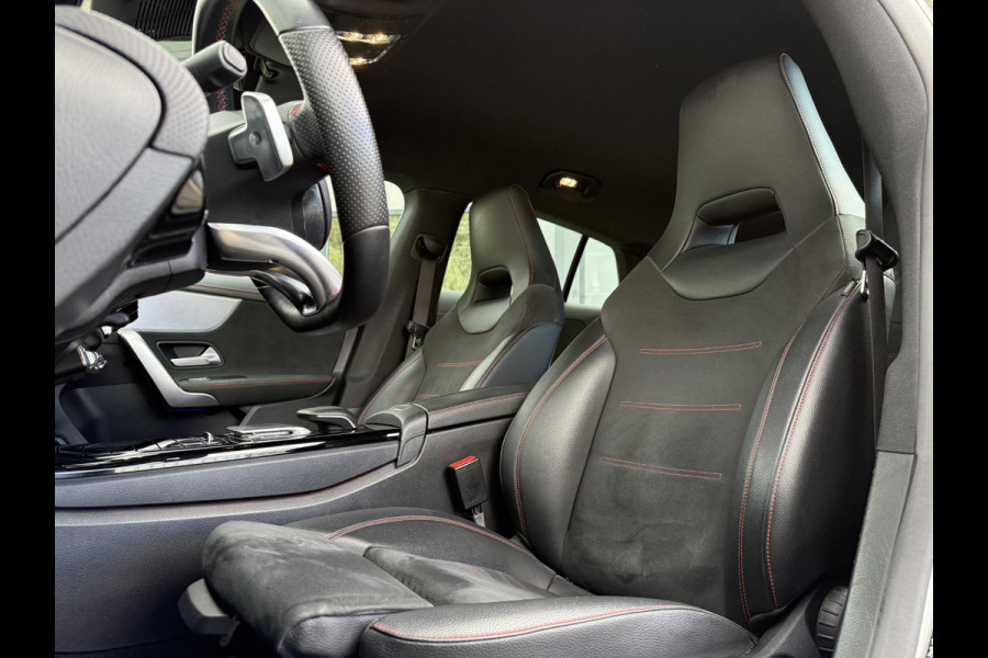 Mercedes-Benz CLA-Klasse Shooting Brake Aut. 180d Business Sol. AMG | Navi | Camera | Sfeer Verlichting |
