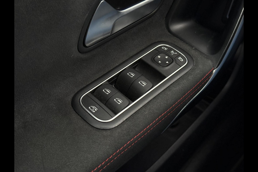 Mercedes-Benz CLA-Klasse Shooting Brake Aut. 180d Business Sol. AMG | Navi | Camera | Sfeer Verlichting |