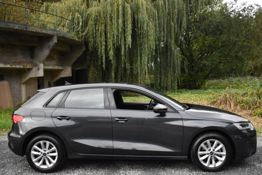 Audi A3 Sportback 30 TFSI PRO LINE CAMERA/ACC/CARPLAY