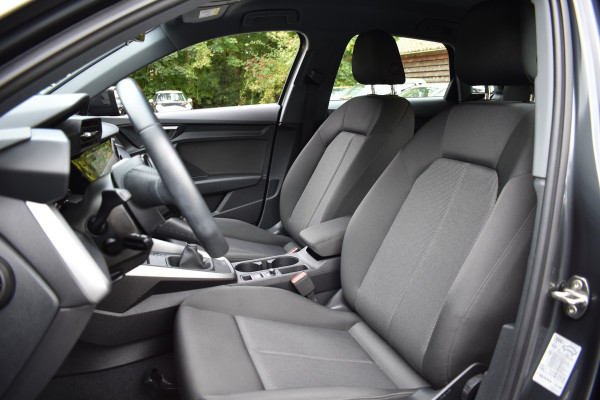 Audi A3 Sportback 30 TFSI PRO LINE CAMERA/ACC/CARPLAY