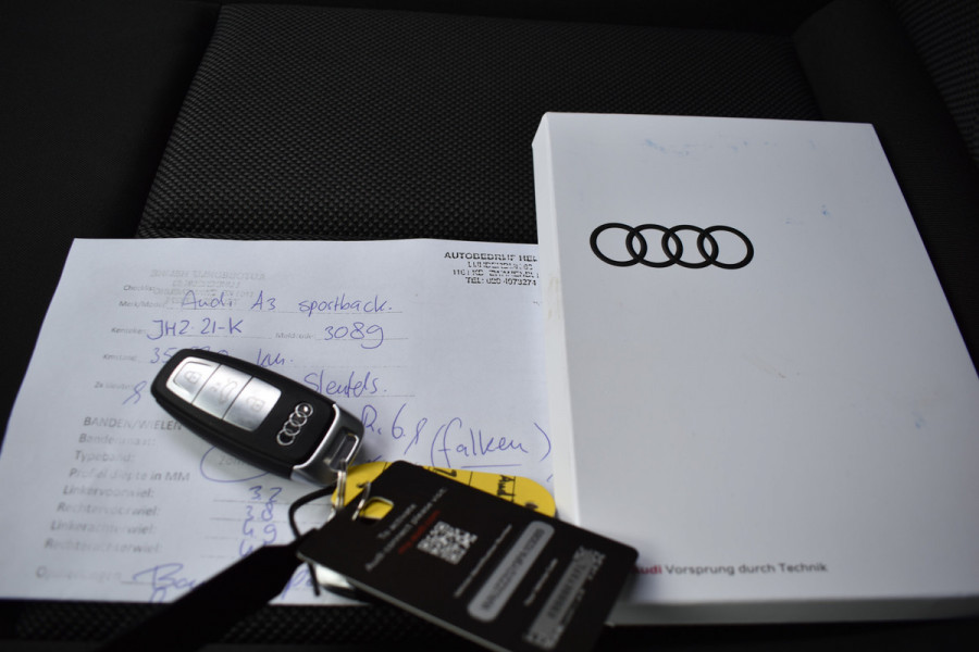 Audi A3 Sportback 30 TFSI PRO LINE CAMERA/ACC/CARPLAY