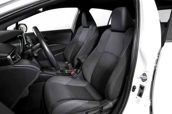 Toyota Corolla 1.8 Hybrid Active - Automaat | Adapt. Cruise | Afn. Trekhaak | PDC | Camera | App. Connect | ECC | LM 16" | Toyota Corolla 1.8 Hybrid Active - Automaat | Adapt. Cruise | Afn. Trekhaak | PDC | Camera | App. Connect | ECC | LM 16" |