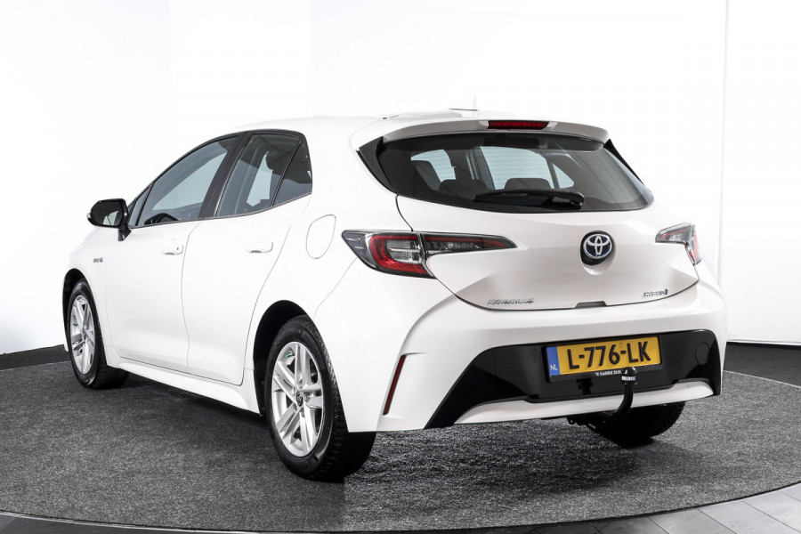 Toyota Corolla 1.8 Hybrid Active - Automaat | Adapt. Cruise | Afn. Trekhaak | PDC | Camera | App. Connect | ECC | LM 16" | Toyota Corolla 1.8 Hybrid Active - Automaat | Adapt. Cruise | Afn. Trekhaak | PDC | Camera | App. Connect | ECC | LM 16" |