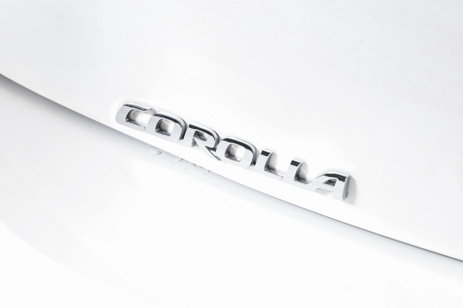 Toyota Corolla 1.8 Hybrid Active - Automaat | Adapt. Cruise | Afn. Trekhaak | PDC | Camera | App. Connect | ECC | LM 16" | Toyota Corolla 1.8 Hybrid Active - Automaat | Adapt. Cruise | Afn. Trekhaak | PDC | Camera | App. Connect | ECC | LM 16" |