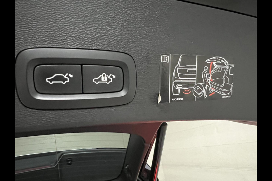 Volvo XC40 1.5 T5 Recharge R-Design Pano H/K 360° ACC Autopilot