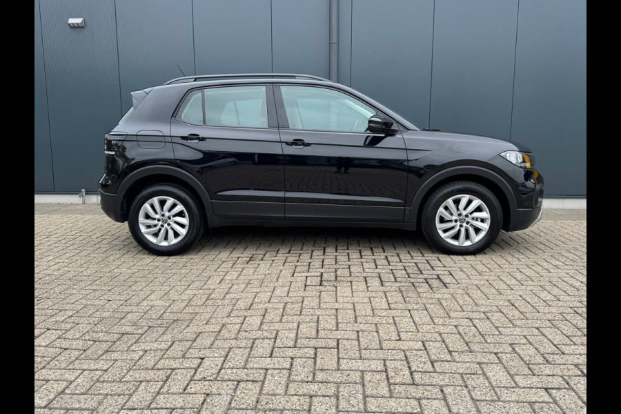 Volkswagen T-Cross 1.0 TSI Life * Carplay * Climate Control * Parkeersensoren *