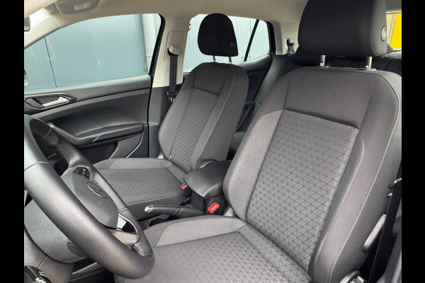 Volkswagen T-Cross 1.0 TSI Life * Carplay * Climate Control * Parkeersensoren *