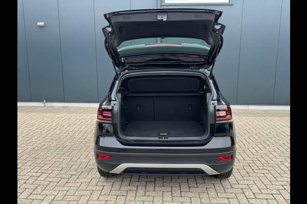 Volkswagen T-Cross 1.0 TSI Life * Carplay * Climate Control * Parkeersensoren *