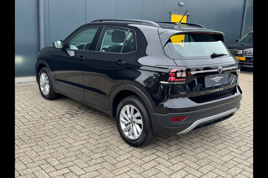 Volkswagen T-Cross 1.0 TSI Life * Carplay * Climate Control * Parkeersensoren *