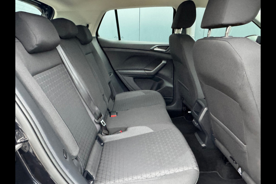 Volkswagen T-Cross 1.0 TSI Life * Carplay * Climate Control * Parkeersensoren *