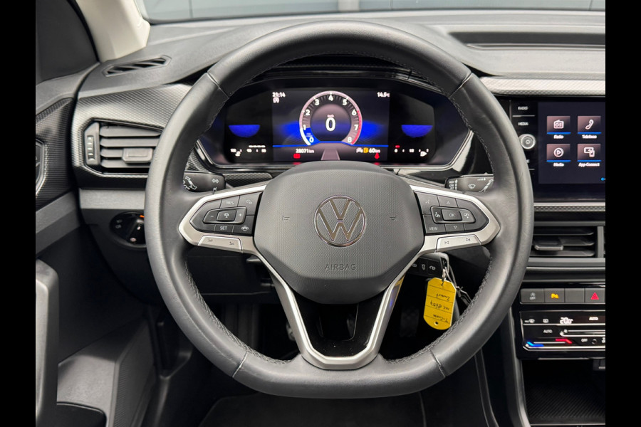Volkswagen T-Cross 1.0 TSI Life * Carplay * Climate Control * Parkeersensoren *