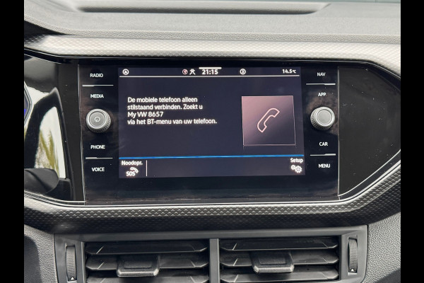 Volkswagen T-Cross 1.0 TSI Life * Carplay * Climate Control * Parkeersensoren *