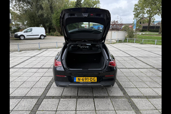 Mercedes-Benz CLA-Klasse Shooting Brake 180 Aut. Business Sol. Luxury | Leder Sport | Sfeer Verlichting | 18inch |