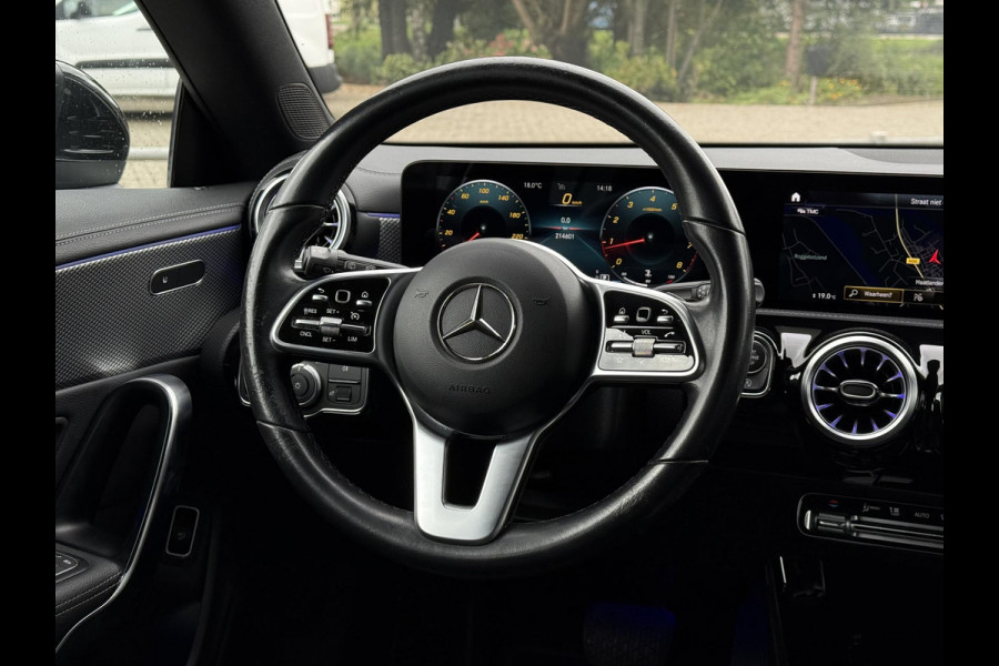 Mercedes-Benz CLA-Klasse Shooting Brake 180 Aut. Business Sol. Luxury | Leder Sport | Sfeer Verlichting | 18inch |