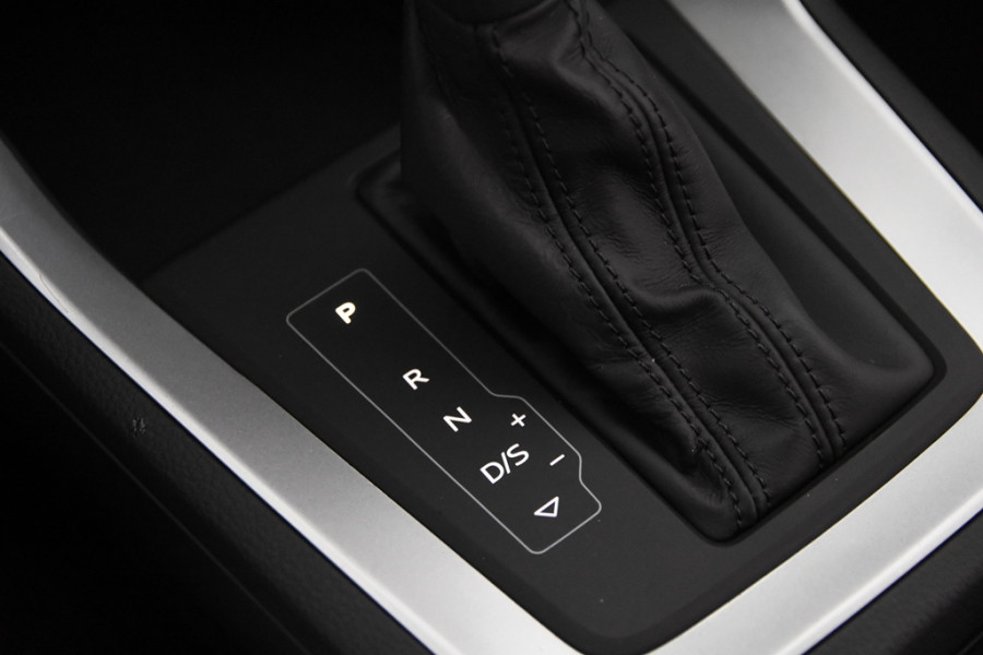 Audi Q3 35 TFSI Pro Line *Leder*Navigatie*Carplay*Stoelverwarming*