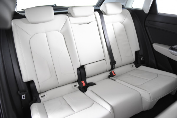 Audi Q3 35 TFSI Pro Line *Leder*Navigatie*Carplay*Stoelverwarming*