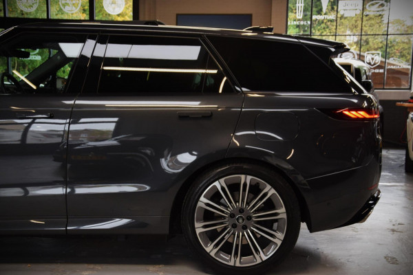 Land Rover Range Rover Sport 3.0 P460e Dynamic SE PHEV Navi|MY24|Panoramadak|BTW|1e Eig.|Dealer onderhouden|23inch|GARANTIE 2028
