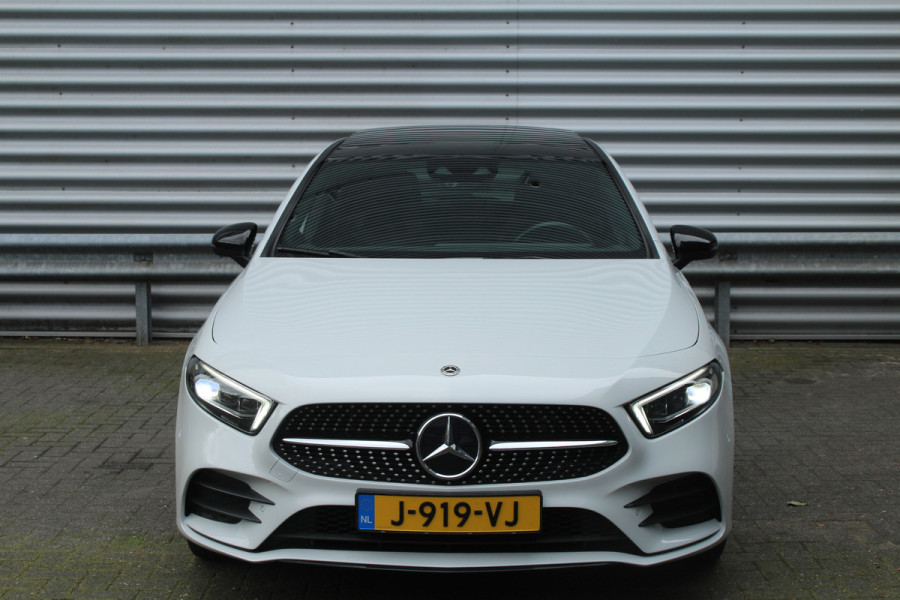 Mercedes-Benz A-Klasse 250 e 218pk Business Solution AMG Limited PHEV Automaat NL-Auto NAP Panoramadak Burmester Clima Cruise Navi Camera Sfeer LMV