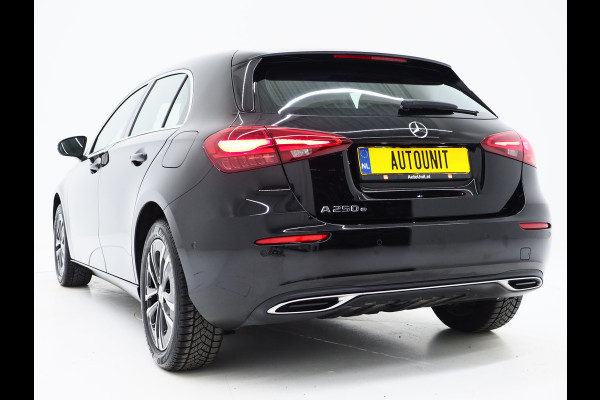 Mercedes-Benz A-Klasse 250 e Panamericana | Nieuw Model | Widescreen | Zwarte Hemel | Camera | Cruise | Carplay